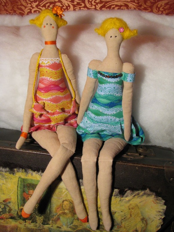 Авторские куклы Сестры-бездельницы Юка и Юна тильды
