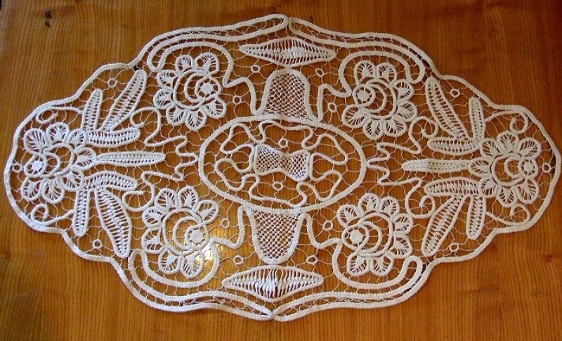 Салфетка Romanian point lace