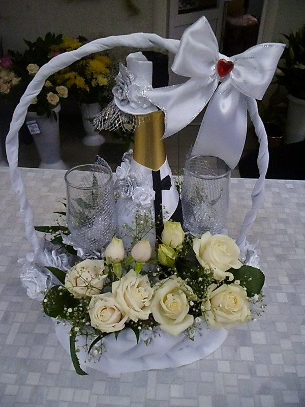 свадебное шампанское + 2 фужера в корзинке