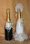 Оформление свадебных бутылок 