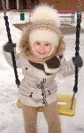 Шапка детская  зимняя «Теплая Белоснежка»  вязанная из собачьего пуха  .Комплект.