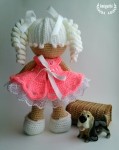 Куколка в персиковом платье
